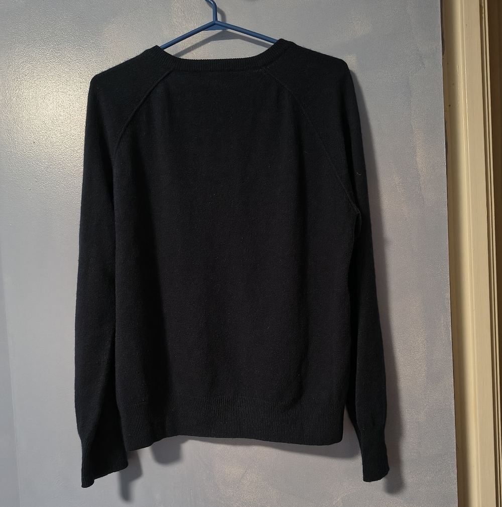 Judith & Charles 100% Cashmere Navy Blue V-Neck Sweater L - Picture 4 of 6